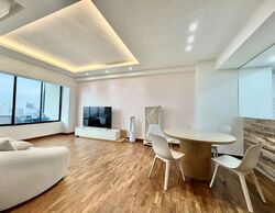 International Plaza (D2), Apartment #562576881